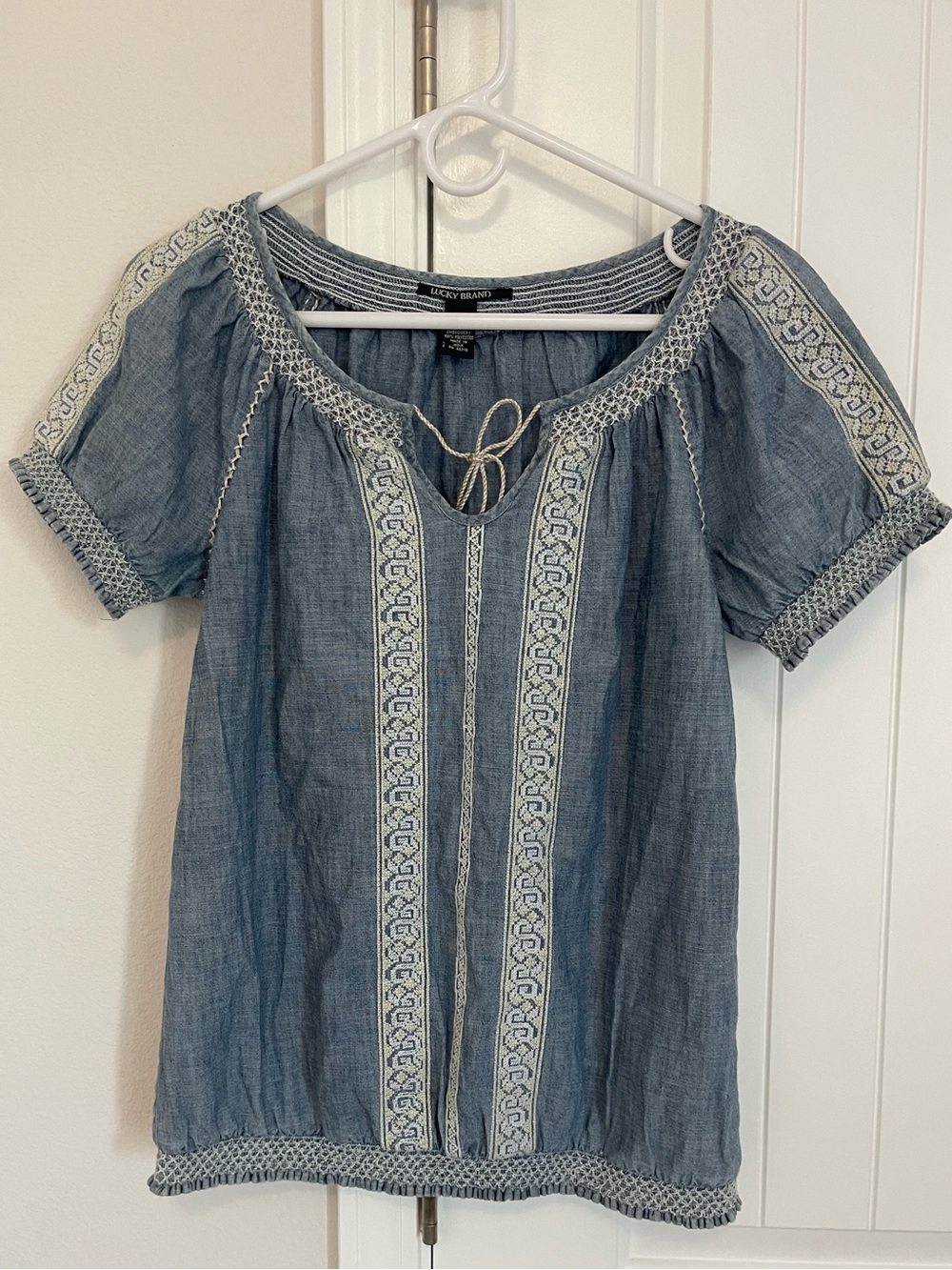 Lucky chambray Blue Embroidered Peasant Blouse hippie boho festival causal loose